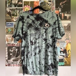 YOUNG & RECKLESS t-shirt